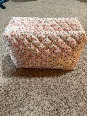 MOON NUDE LARGE MAKEUP BAG